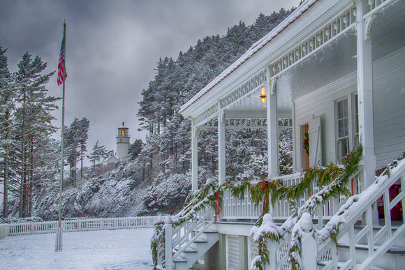 The Lightkeeper's house at Christmas: Heceta Head Lighthouse
